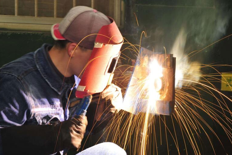 焊材庫、焊條庫、焊絲庫防潮除濕機